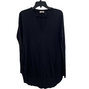 LAMade Black Notch Neck Long Sleeve Tee‎ Small New